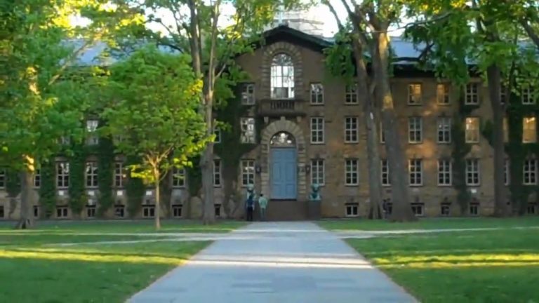 Opinion: The unspoken benefits of Greek life