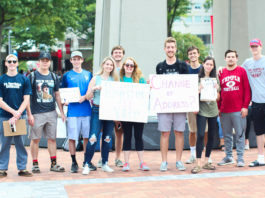 Greek life hosts voter registration drive