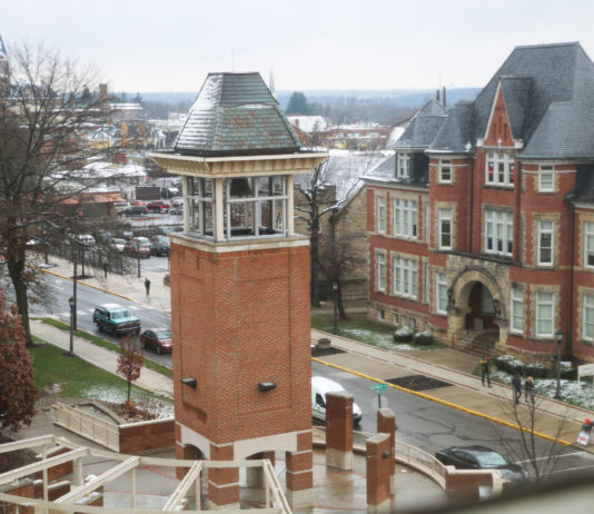 Clarion University Alumni association to present awards