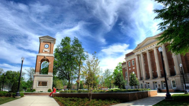 Greek system is good for everyone