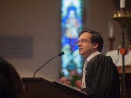 Swallow Sworn in as President of Carthage College