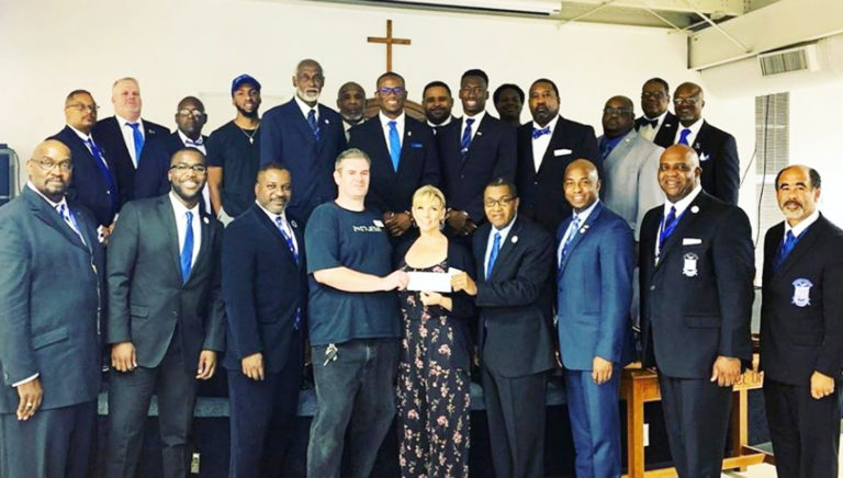 Phi Beta Sigma donates $10,000 to Rescue Mission