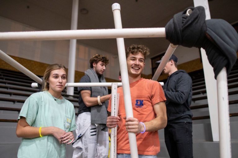 Sigma Chi helps collect 5,000 blankets