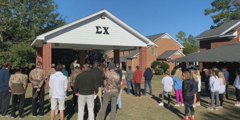 Ga. Southern students use Saturday for service