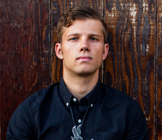 Interview with folk rock artist Colby Davidson