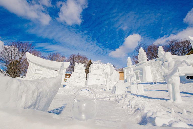 Phi Kappa Tau takes snow statue top spot