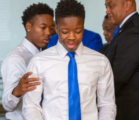 Alumni chapter mentors minority youth