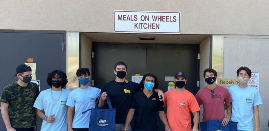 UNM, NMSU face off in food drive competition