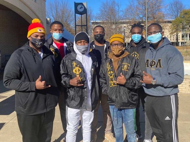 Razorbacks show strength during pandemic