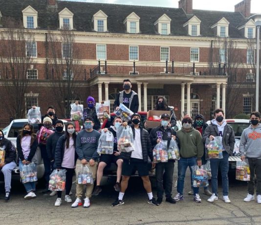 OSU Fraternity sponsors food drive to “take a bite out of hunger” SigmaLambdaBeta-Sept21