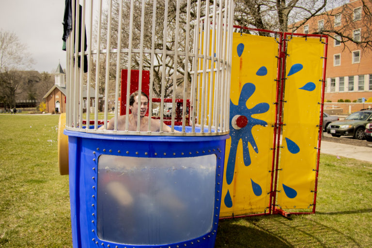 University of Iowa fraternity fundraises at Hubbard Park