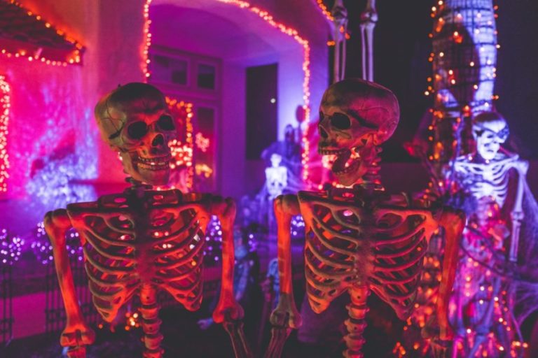 Pi Kappa Phi fraternity hosts haunted house for charity