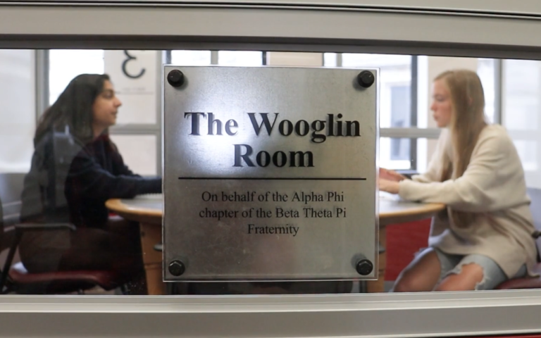 Beta Theta Pi gifts University Libraries with donation for group study space