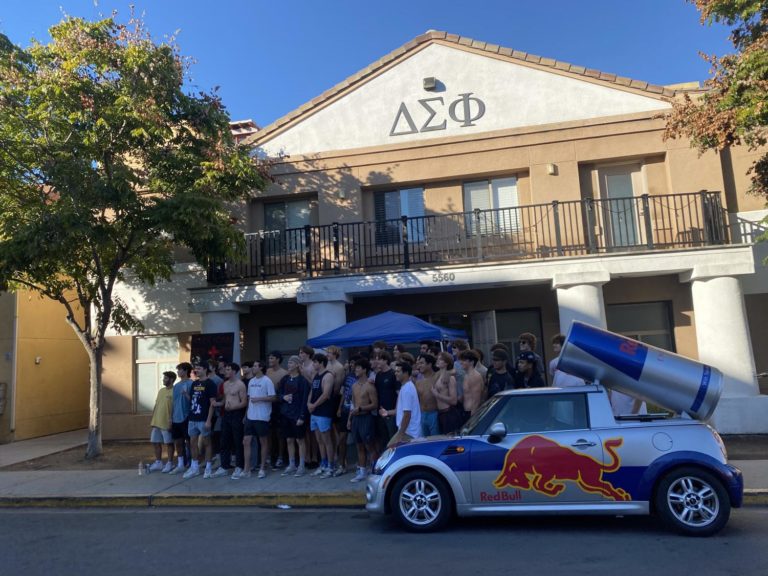 Delta Sigma Phi hosts first of a two-part series fundraising event for the American Red Cross