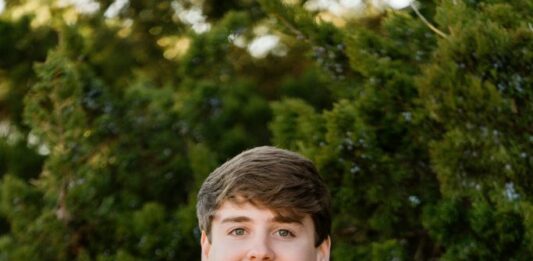 Ryan Cummings serves as Delta Psi Junior Chaplain.