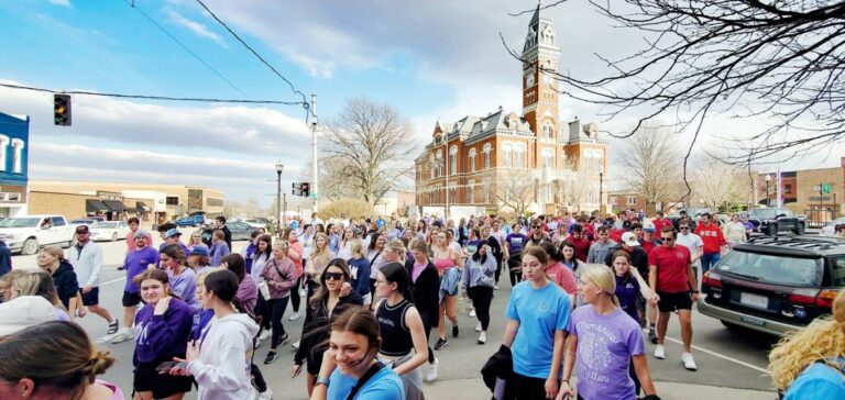 Greek Week event sends students downtown in heels