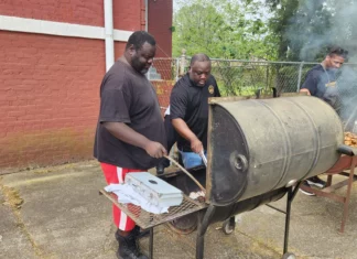 Alphas grilling at community recovery day.
