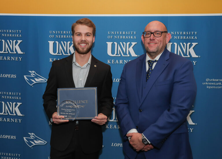 Student leaders, organizations recognized during Applauding Excellence awards ceremony