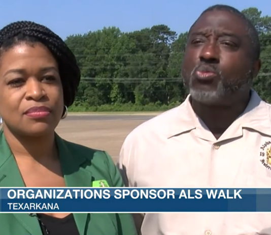 Alpha Kappa Alpha and Alpha Phi Alpha members discuss ALS fundraiser.