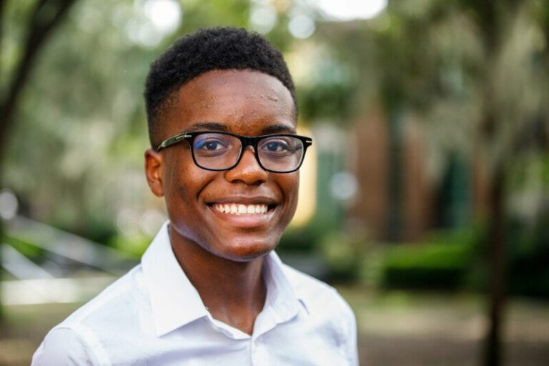 President of CofC’s Alpha Phi Alpha Chapter Embodies Civic-Minded Leadership