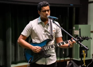 Phi Iota Alpha fraternity hosts third annual José Martí Open Mic Night