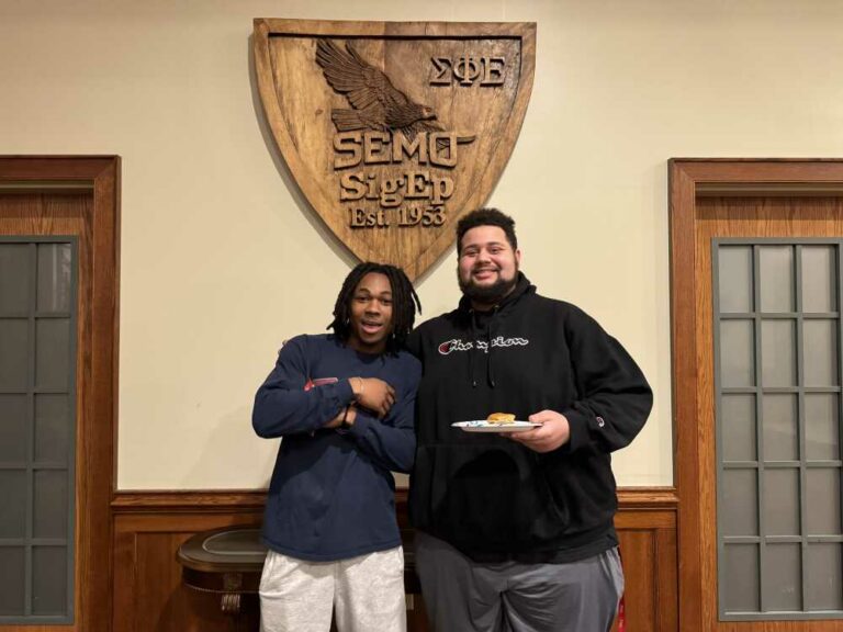 Sigma Phi Epsilon kicks off philanthropy week with the Annual “grillin’ with the Eps”