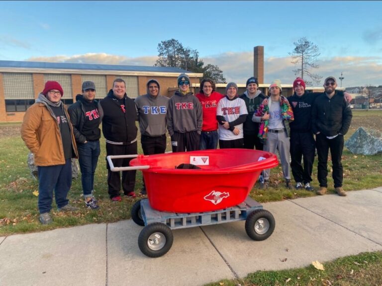 Frat readies for the tub push