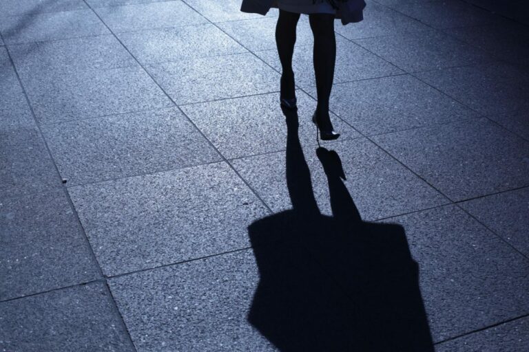 Sigma Lambda Beta dons high heels against machismo
