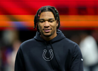 ANTHONY RICHARDSON OF THE INDIANAPOLIS COLTS JOINS KAPPA ALPHA PSI FRATERNITY