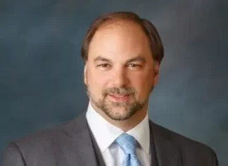 Lessons learned at Elon have lasting impact on Darrin Smith ’88