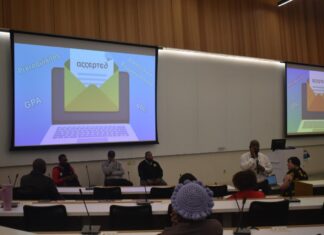 Students learn about greek life at transfer event