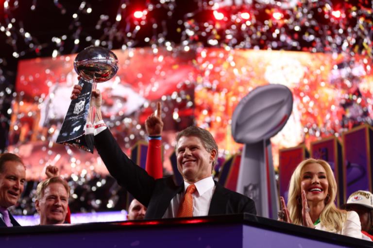 People First: How Kansas City Chiefs Chairman and CEO Creates Winning Cultures