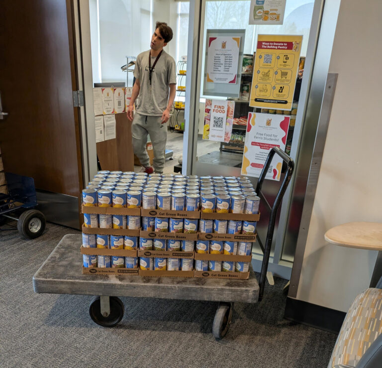 Ferris State fraternities and sororities use ‘Greek Week’ to donate 5,290 pounds of food to Bulldog Pantry