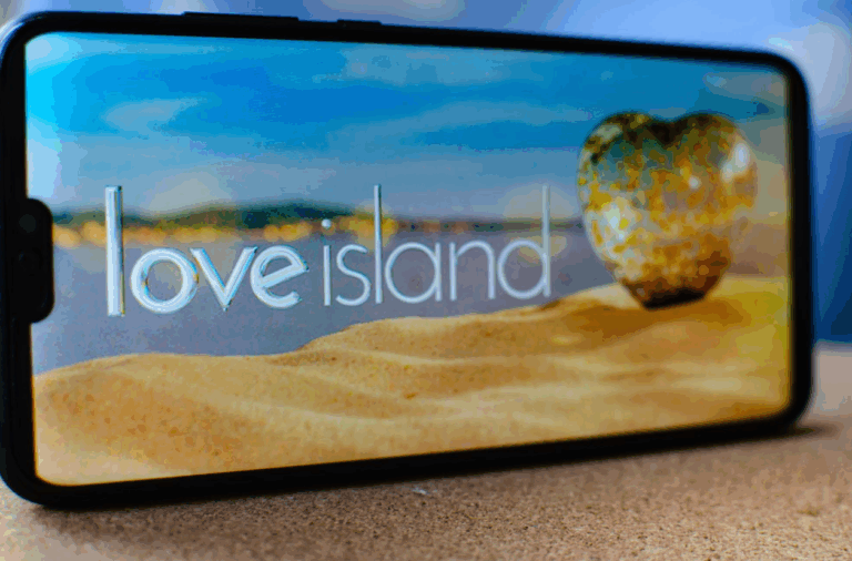 From FAU to the TV screen: Alumnus Nicolas Vansteenberghe runner-up on ‘Love Island USA’ Season 7