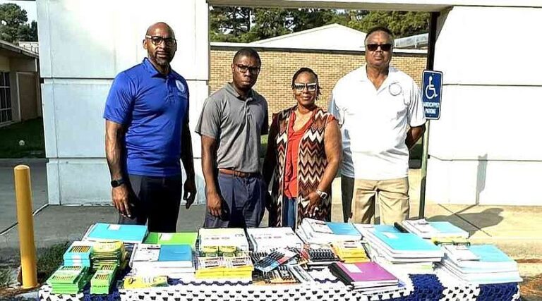 Phi Beta Sigma donates to Southwood